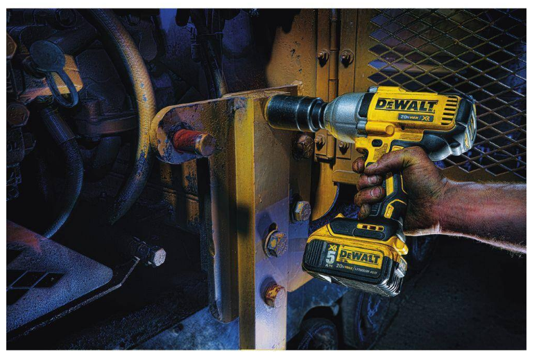 DEWALT 20-Volt MAX XR Cordless Brushless 1/2 in. High Torque Impact Wrench with Detent Pin Anvil, (1) 20-Volt 5.0Ah Battery